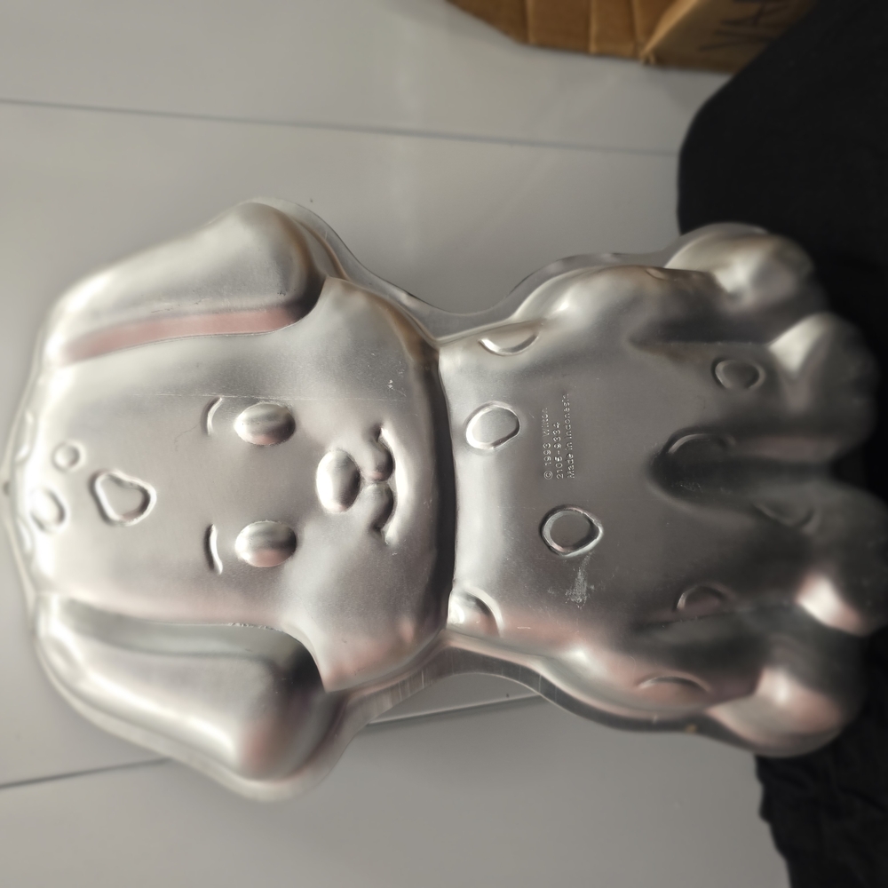 Silver Dog-Shaped Cake Pan